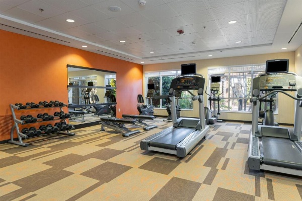 Courtyard by Marriott Asheville Airport image 17