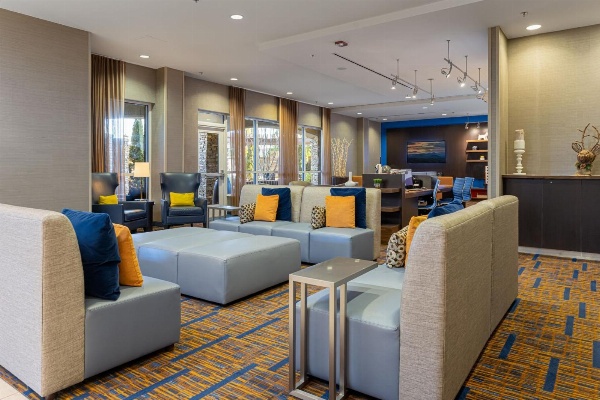 Courtyard by Marriott Asheville Airport image 5